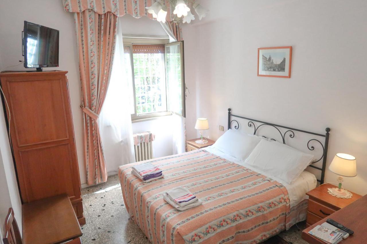 The Condottieri Rooms Roma Exterior foto