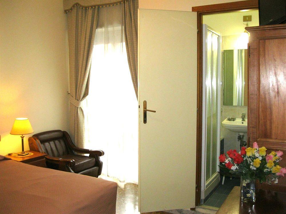 The Condottieri Rooms Roma Exterior foto